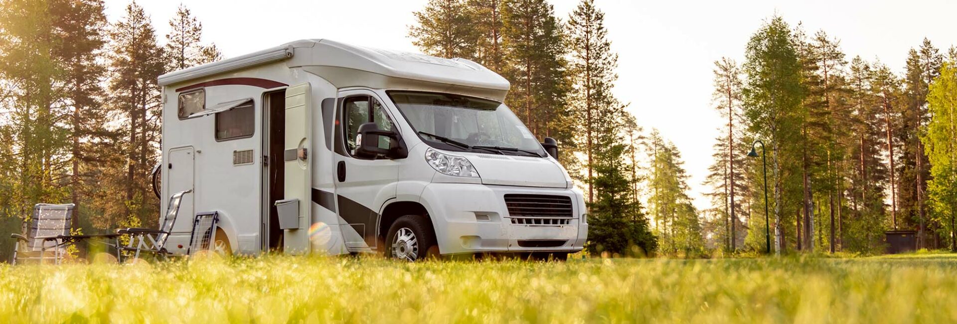 Emplacement camping-car (avec électricité)