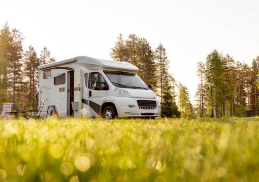 Emplacement camping-car (avec électricité)