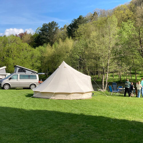 Tent pitch river bank (no electrics)