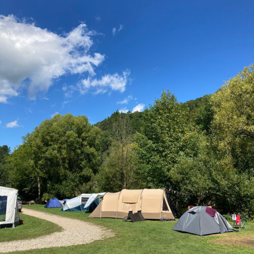 Standplaats (met electro) tent / caravan / minicamper
